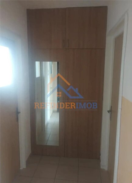 Basarabia, metrou Costin Georgian, apartament de vanzare cu 2 camere,